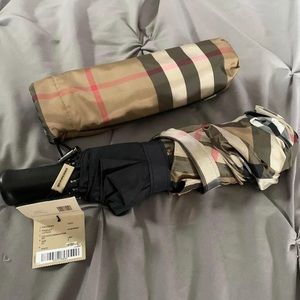 Burberry Umbrella 🌂